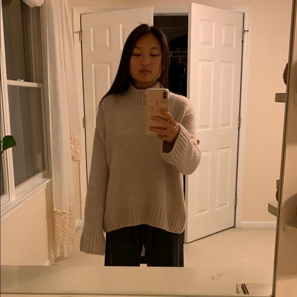 Pink Mock-Neck H&M Sweater - Picture 5 of 6